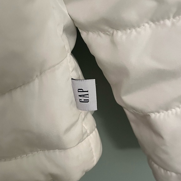 GAP lightweight, puffer jacket - Picture 9 of 9